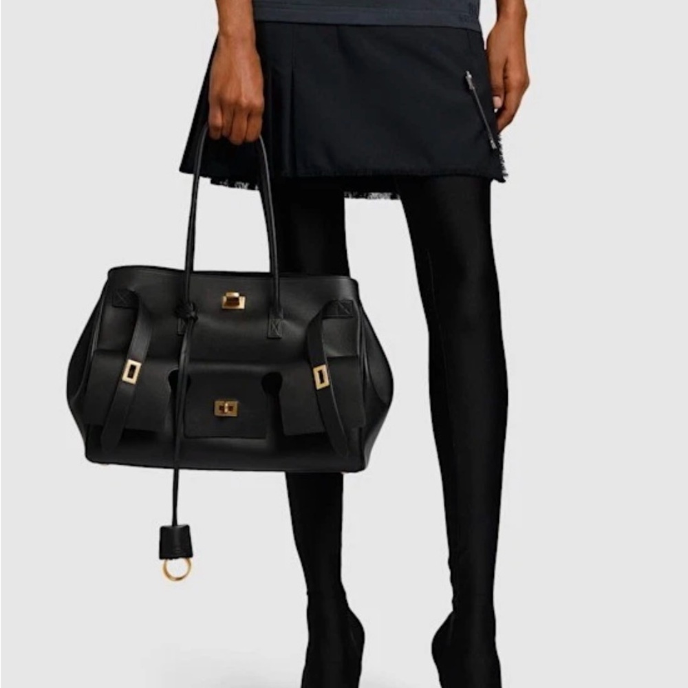 Balenciaga Medium Bel Air Black - Picture 6 of 10